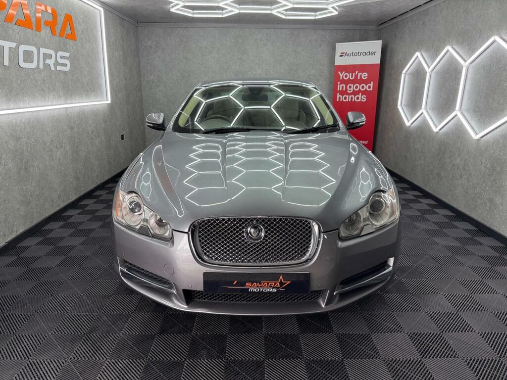 Jaguar XF Saloon 3.0D V6 Portfolio Euro 5 201111 Grey #2