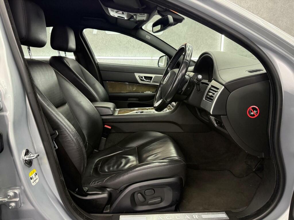 Jaguar XF 2.2D Se Business Euro 5 Ss Silver #21
