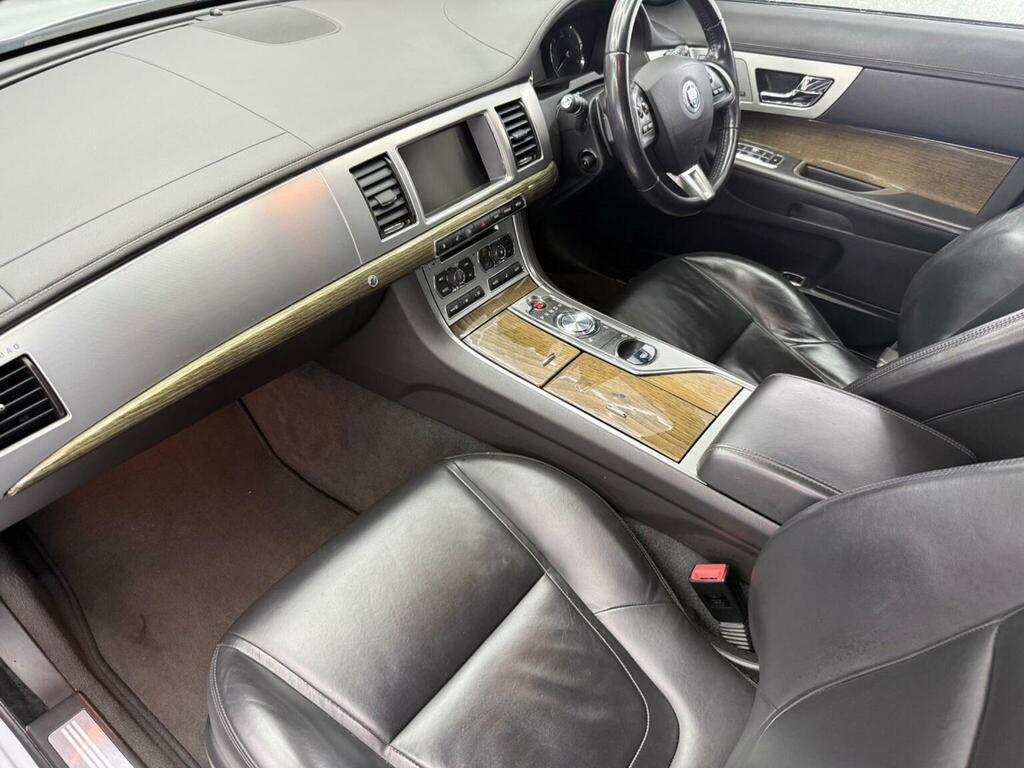 Jaguar XF 2.2D Se Business Euro 5 Ss Silver #24