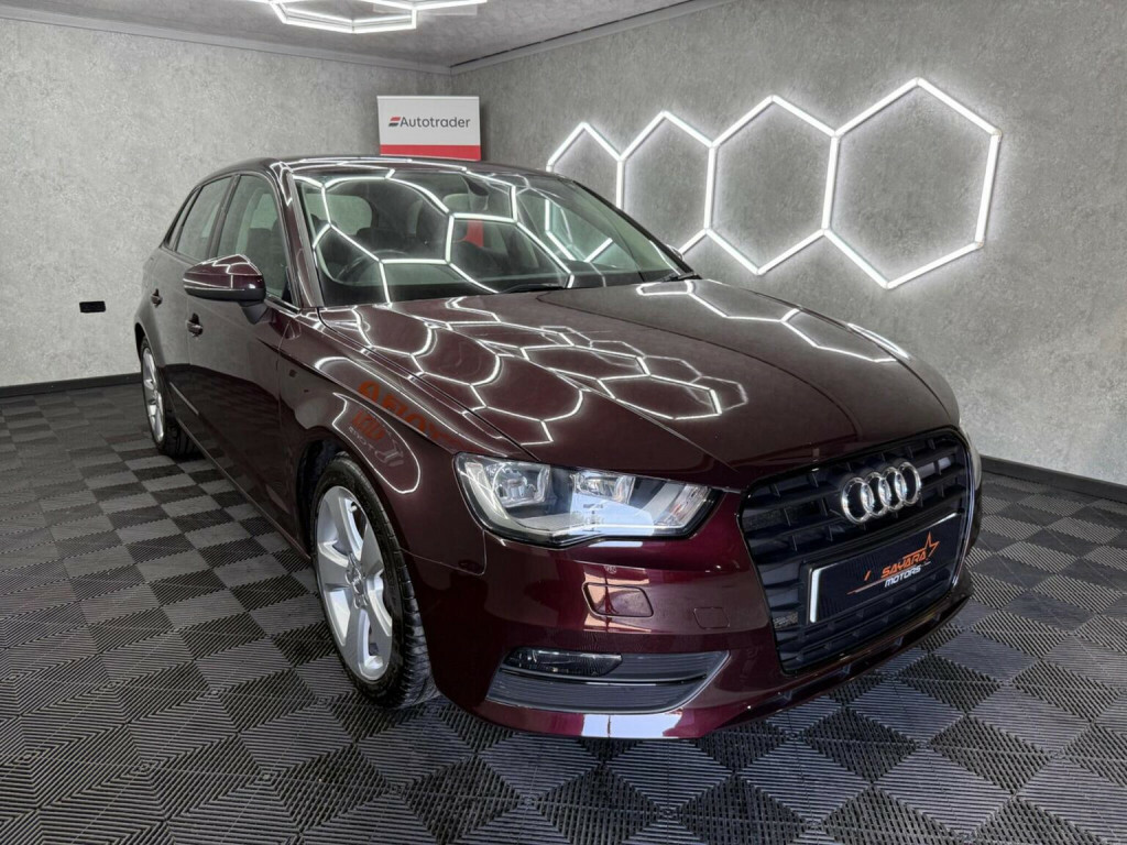 Audi A3 1.2 Tfsi Sport Sportback Euro 5 White #32
