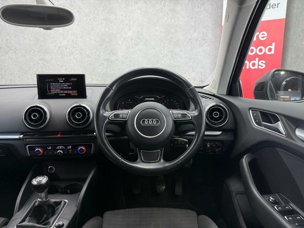 Audi A3 1.2 Tfsi Sport Sportback Euro 5 White #30