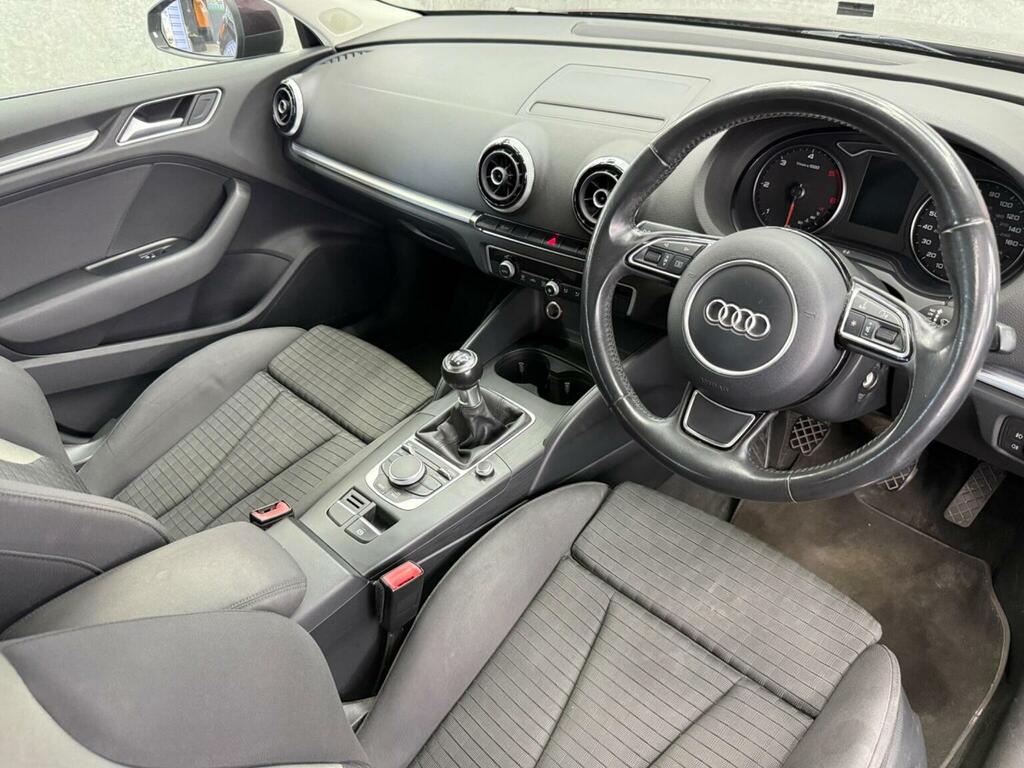 Audi A3 1.2 Tfsi Sport Sportback Euro 5 White #17