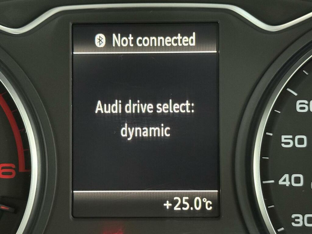 Audi A3 1.2 Tfsi Sport Sportback Euro 5 White #22