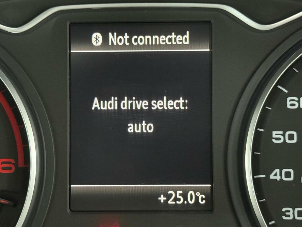 Audi A3 1.2 Tfsi Sport Sportback Euro 5 White #25