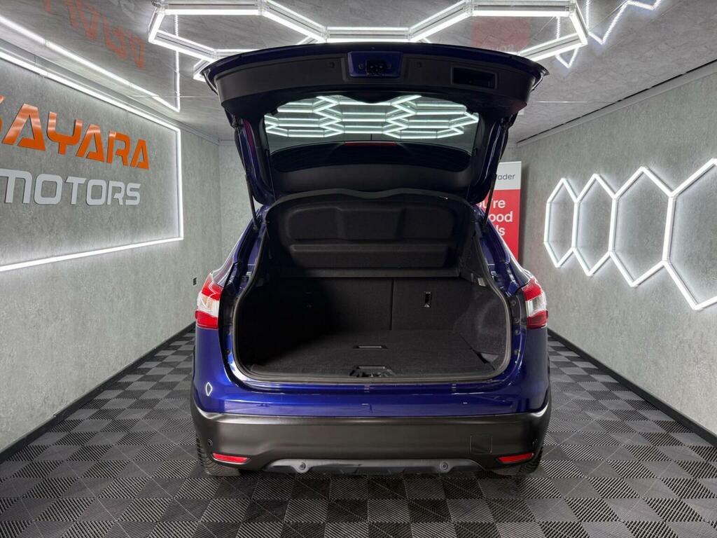 Nissan Qashqai 1.6 Dci Tekna 2Wd Euro 6 Ss Black #16
