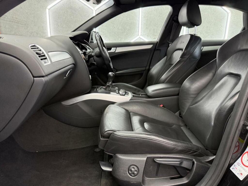 Audi A4 S Line Black Edition Tdi #19