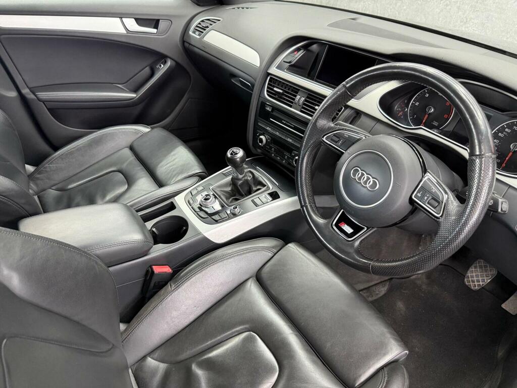 Audi A4 S Line Black Edition Tdi #18