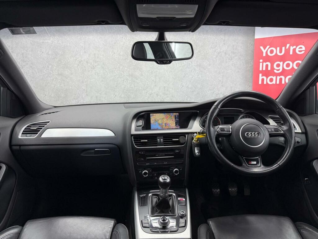 Audi A4 S Line Black Edition Tdi #34