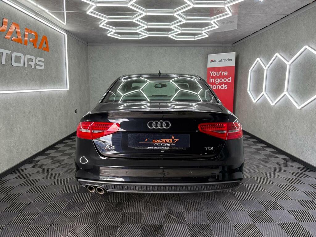 Audi A4 S Line Black Edition Tdi #9