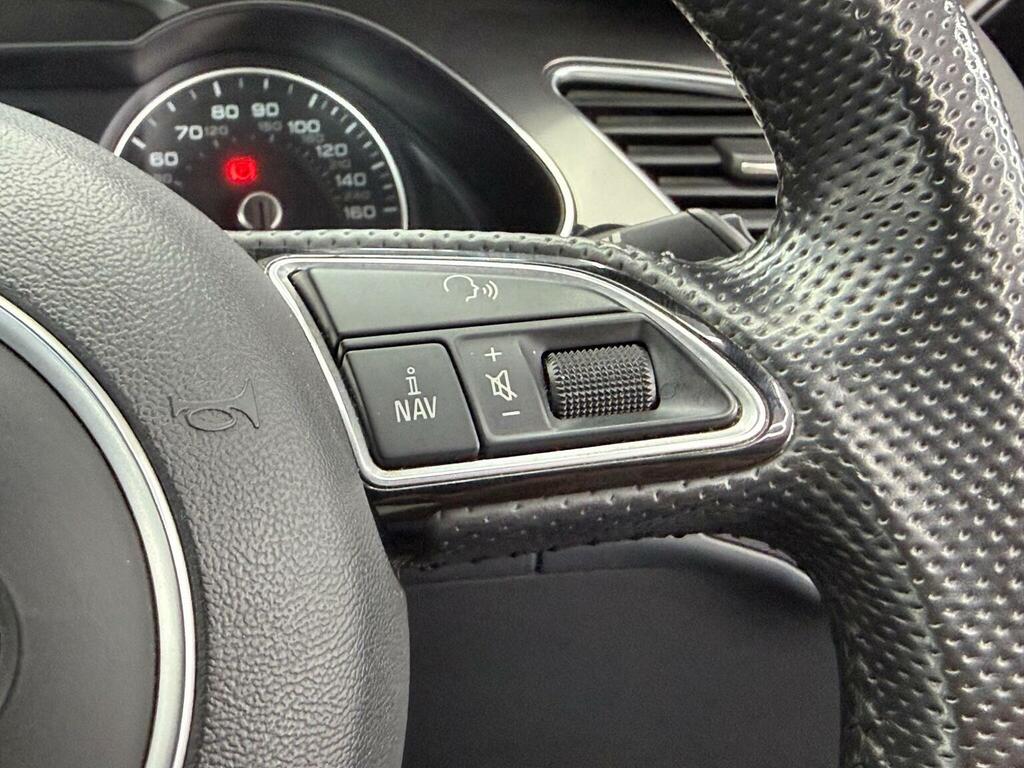 Audi A4 S Line Black Edition Tdi #30