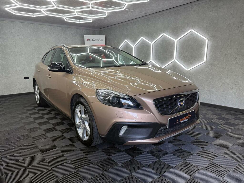 Volvo V40 Cross Country Hatchback 1.6 D2 Lux Euro 5 Ss 201363 Brown #3