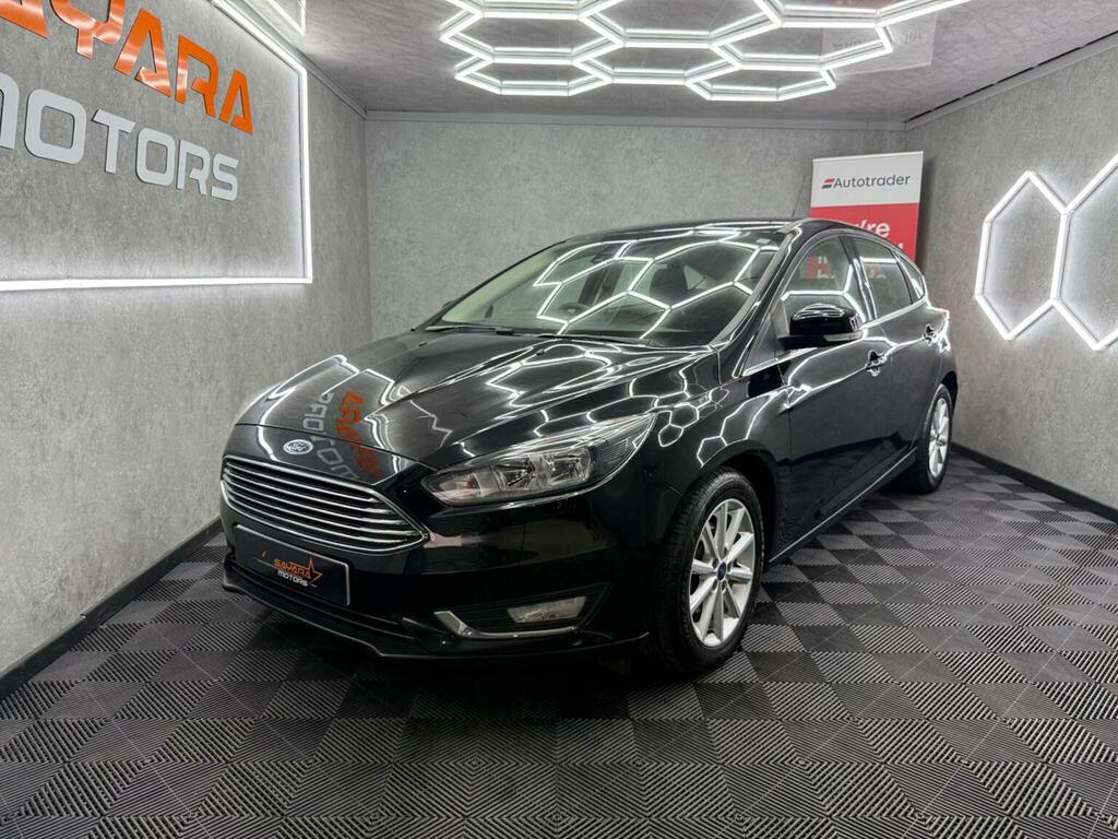 Ford Focus 1.5 Tdci Titanium Euro 6 Ss Black #4