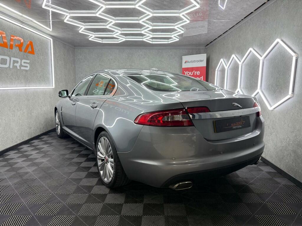 Jaguar XF 2.2L 2.2D Luxury Black #12