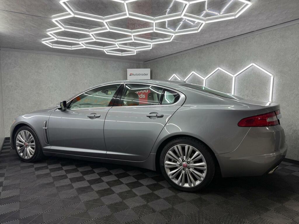 Jaguar XF 2.2L 2.2D Luxury Black #14