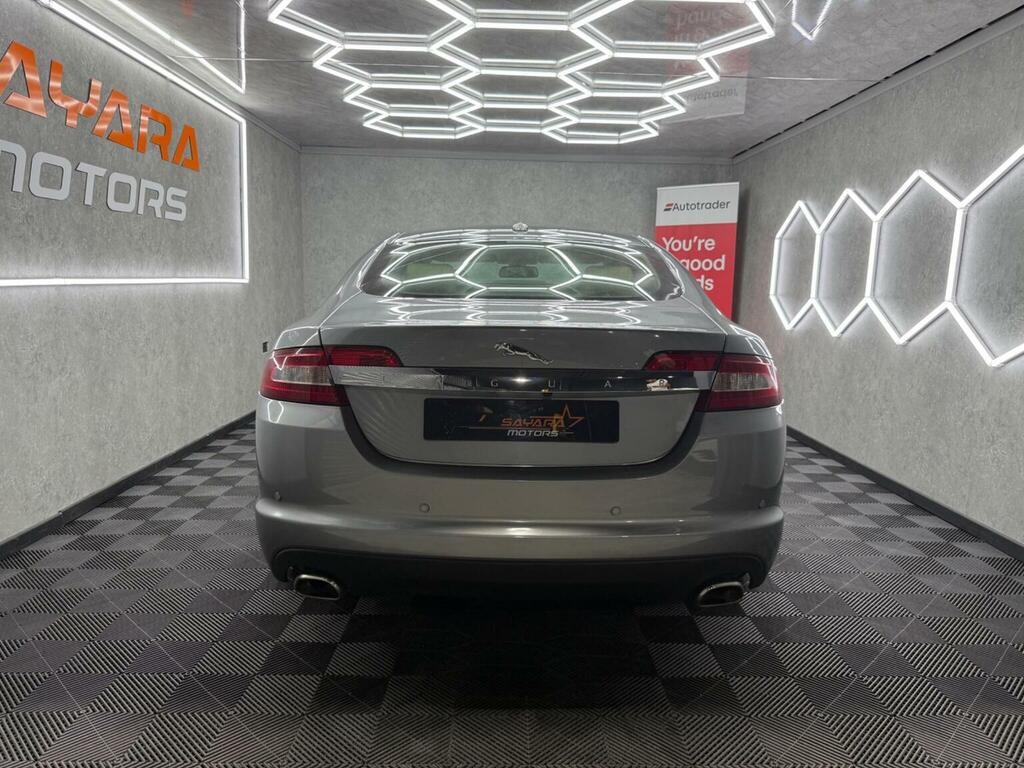 Jaguar XF 2.2L 2.2D Luxury Black #9