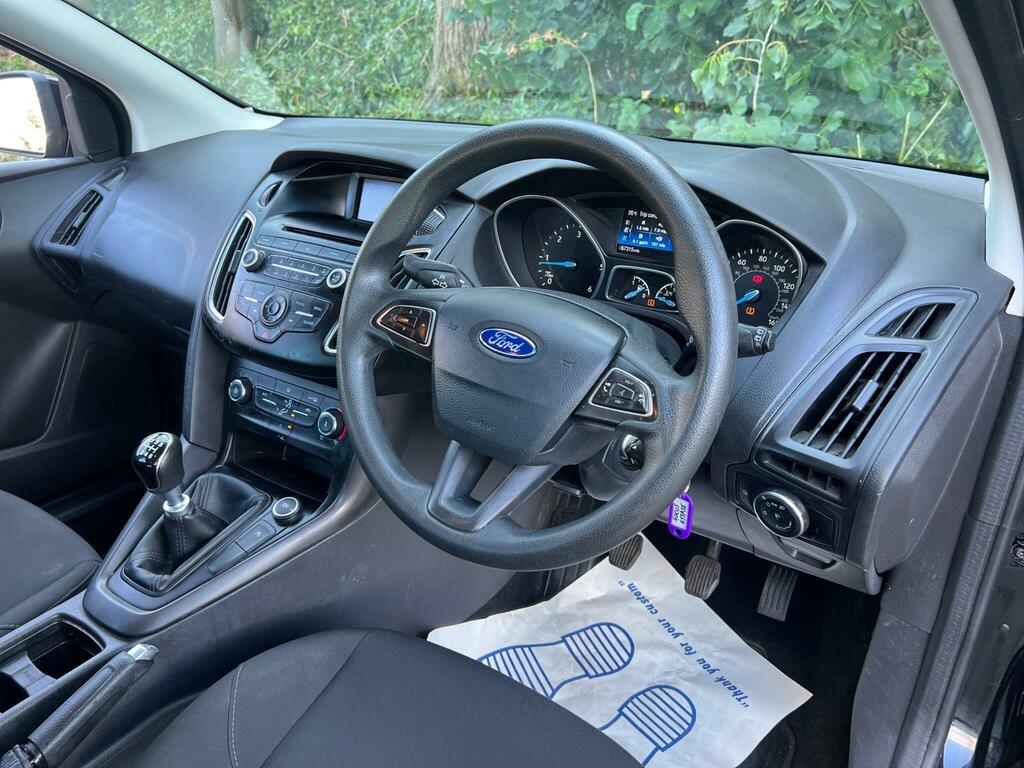 Ford Focus Style Black #6