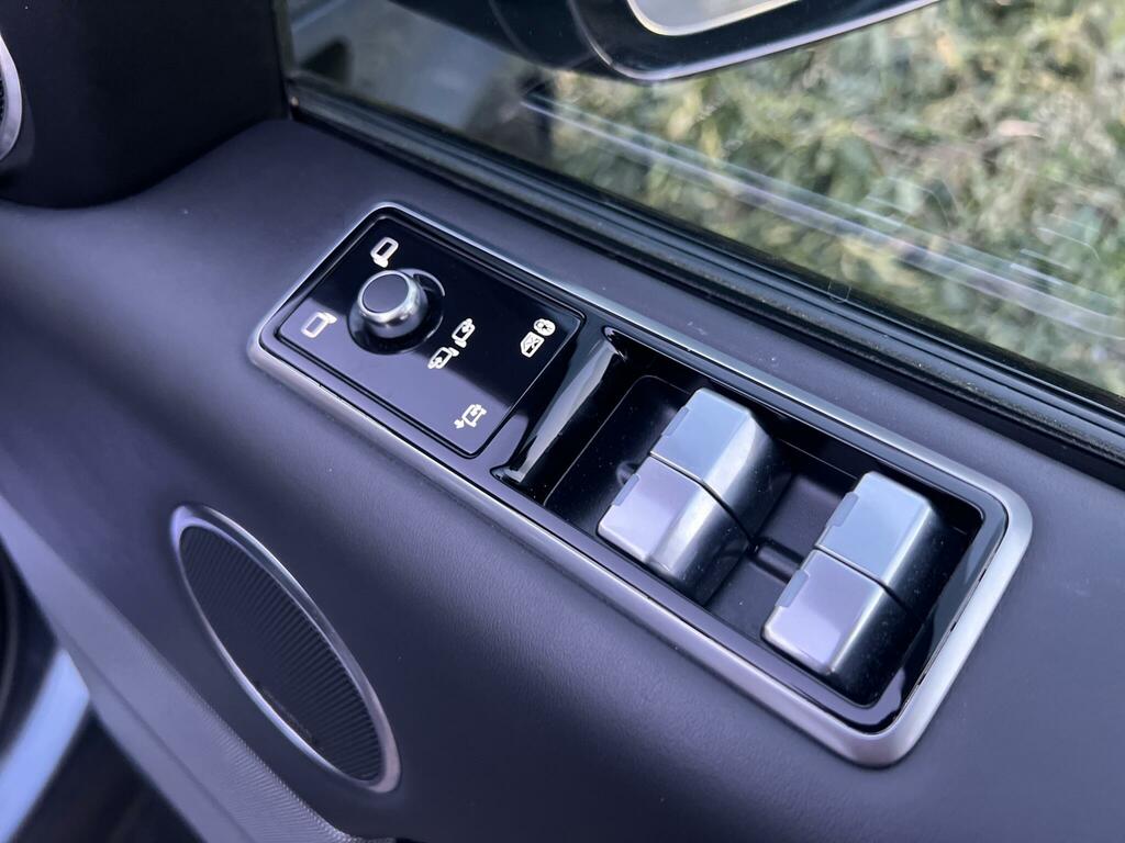 Land Rover Range Rover #33