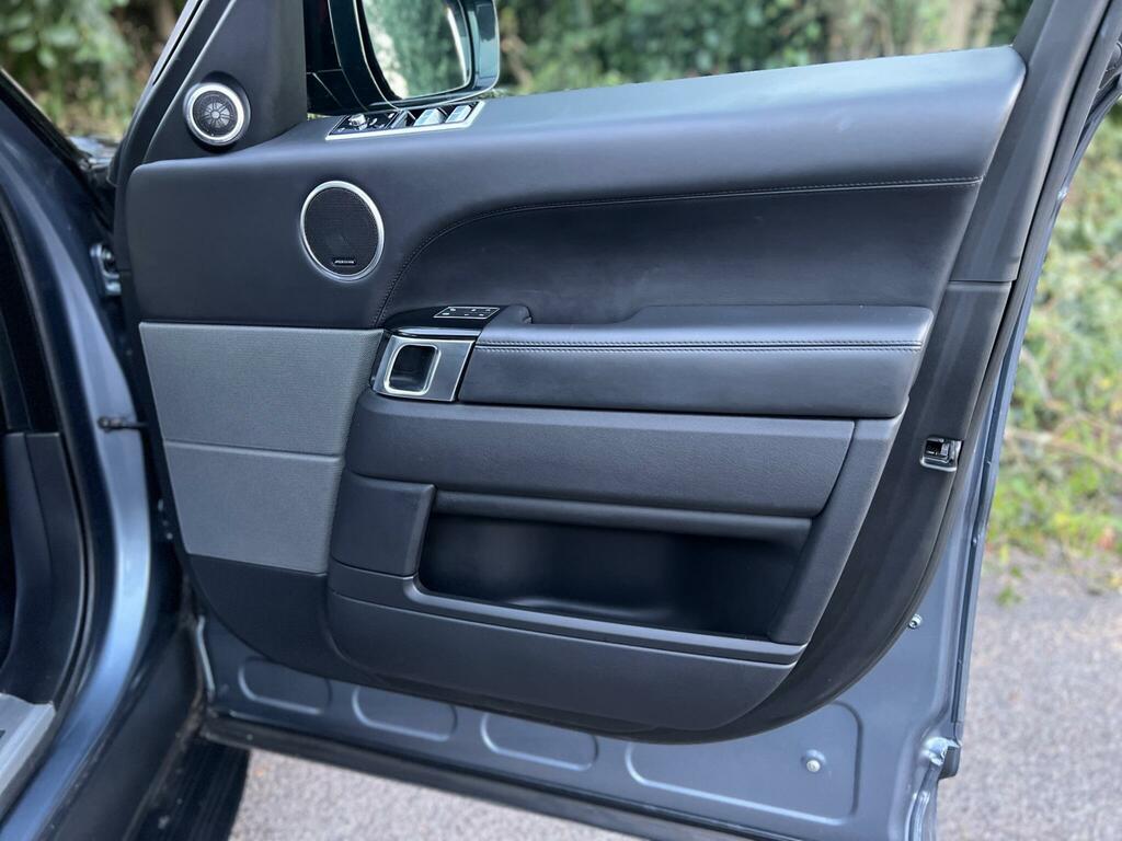 Land Rover Range Rover #42