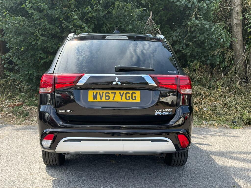 Mitsubishi Outlander 2017 17 2.0H White #66