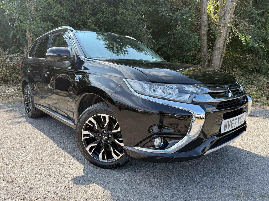 Mitsubishi Outlander 2017 17 2.0H White #53