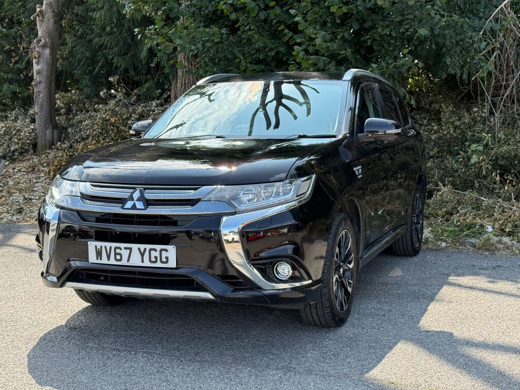 Mitsubishi Outlander 2017 17 2.0H White #61