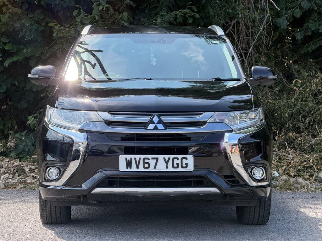 Mitsubishi Outlander 2017 17 2.0H White #59