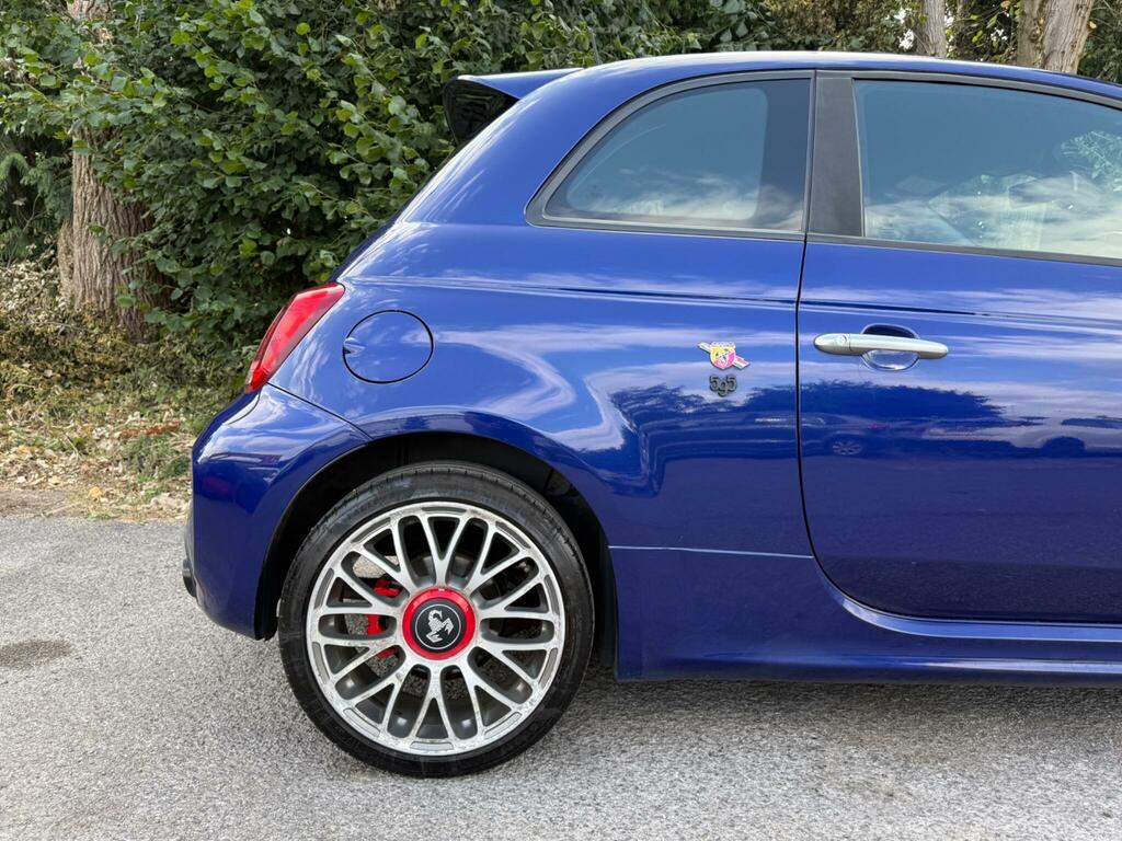 Abarth 595 1.4 T-jet 180 Competizione Yellow #80