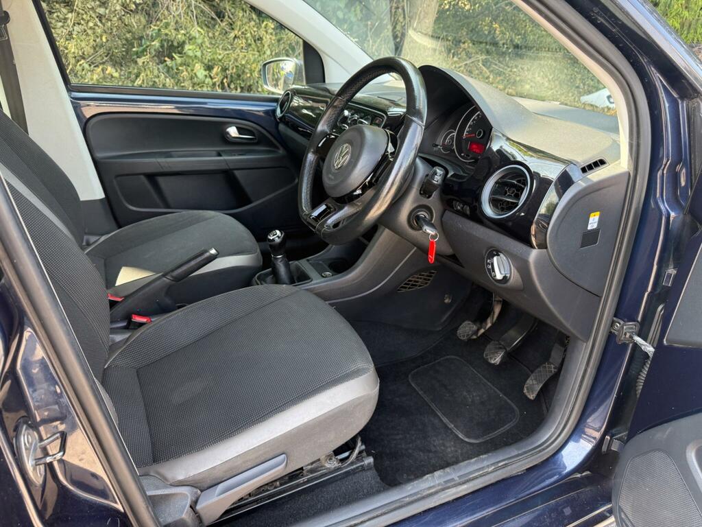 Volkswagen Up 1.0 Move Up 2013 Black #31