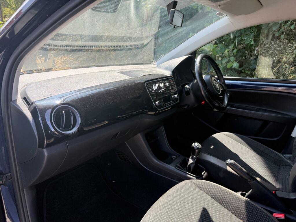 Volkswagen Up 1.0 Move Up 2013 Black #28