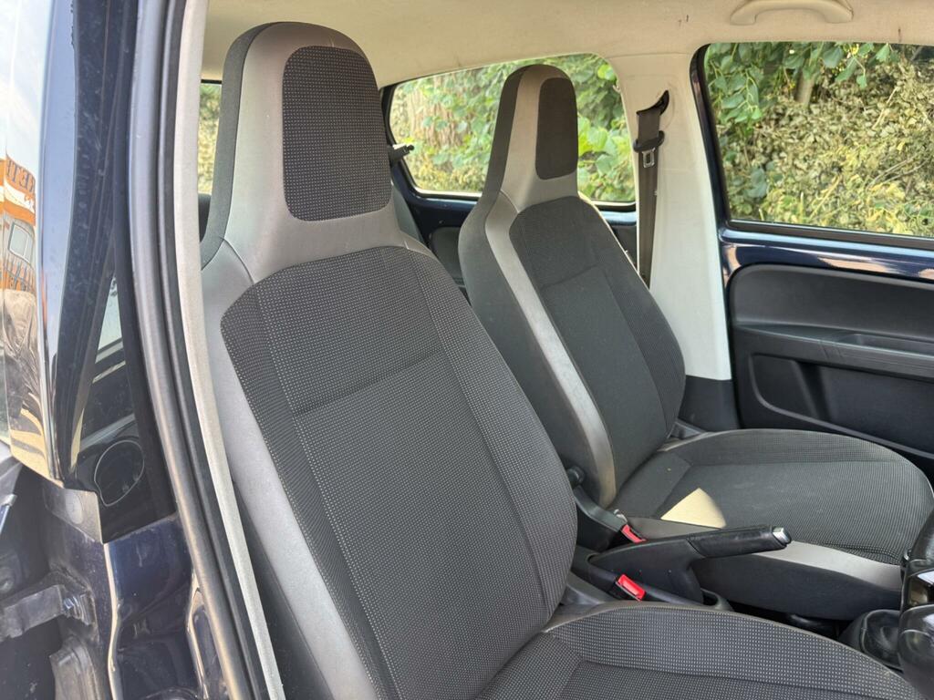 Volkswagen Up 1.0 Move Up 2013 Black #30