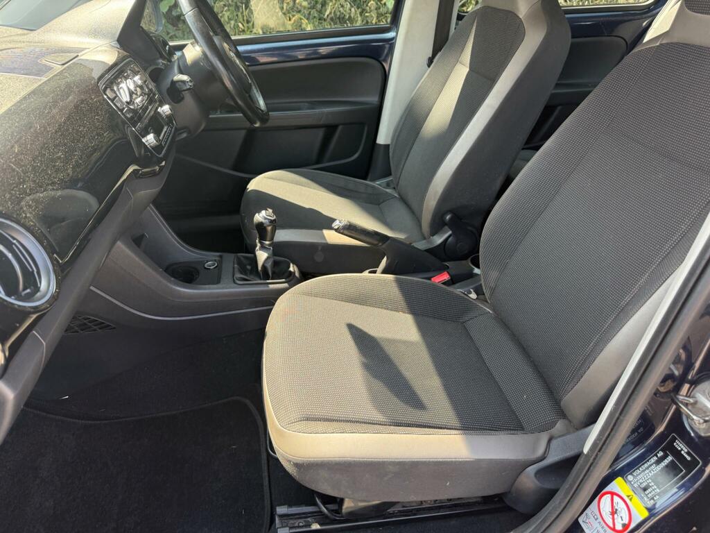 Volkswagen Up 1.0 Move Up 2013 Black #99