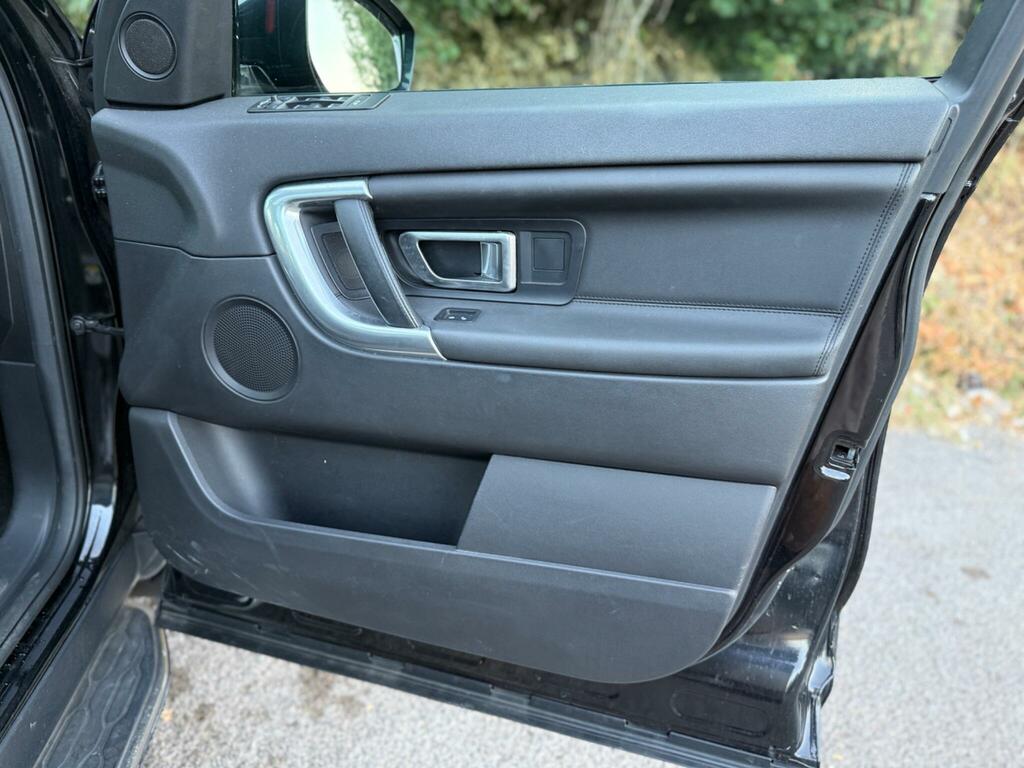Land Rover Discovery 2.0 Td4 180 Se Tech Grey #106