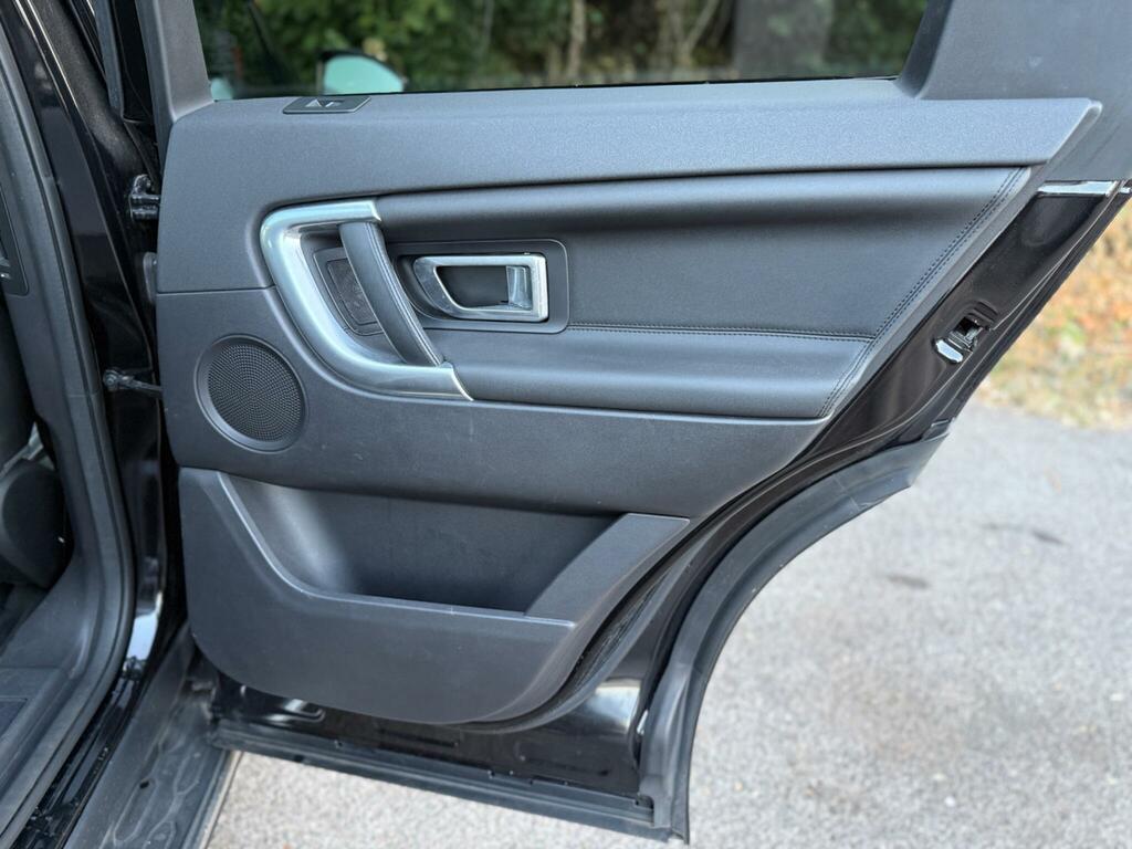 Land Rover Discovery 2.0 Td4 180 Se Tech Grey #107