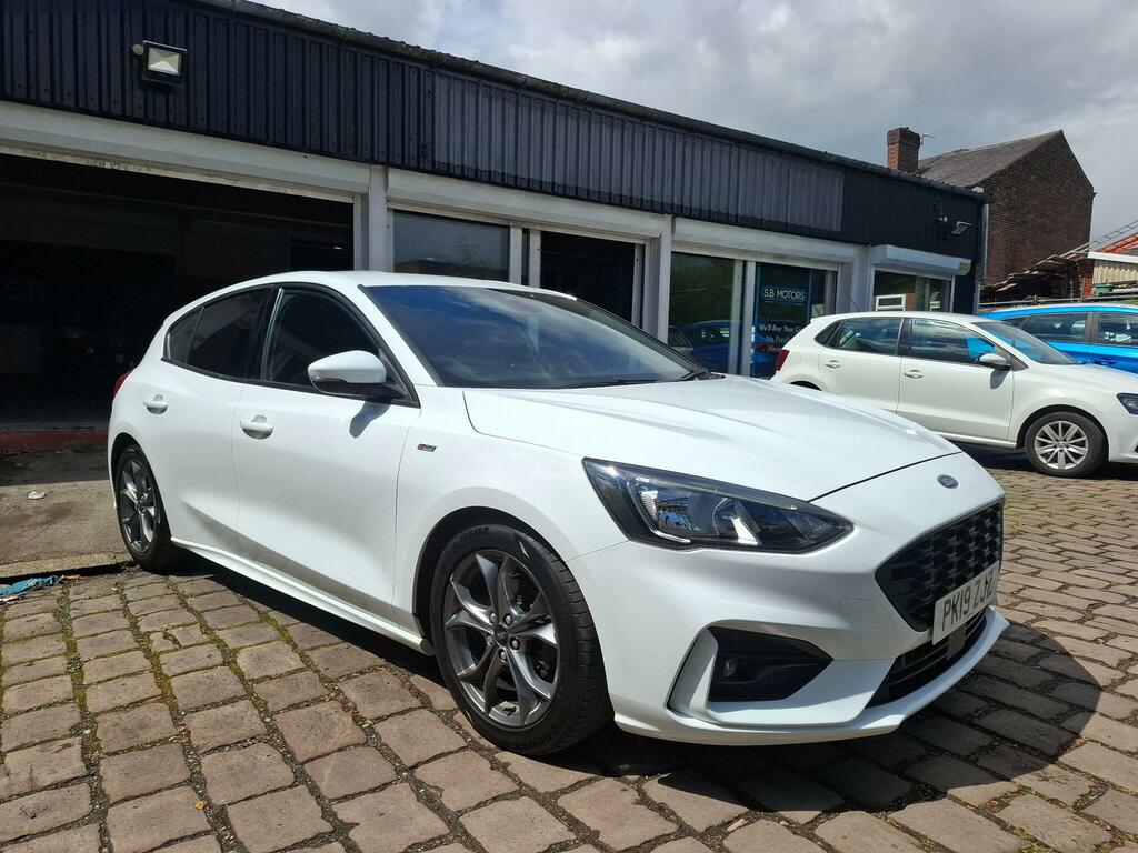Ford Focus 1.0T Ecoboost St-line Euro 6 Ss White