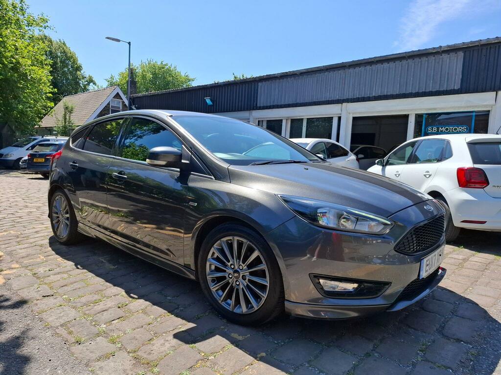Ford Focus 1.0T Ecoboost St-line Euro 6 Ss Grey