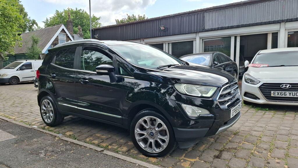 Ford Ecosport Titanium Black