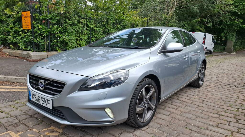 Volvo V40 R-design Lux Nav Silver #2