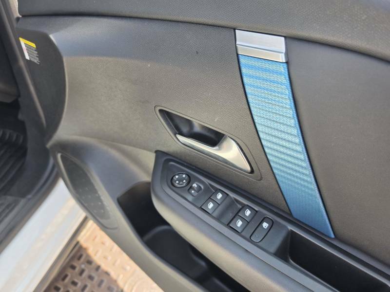 Citroen e-C4 50Kwh Shine Plus Blue #28