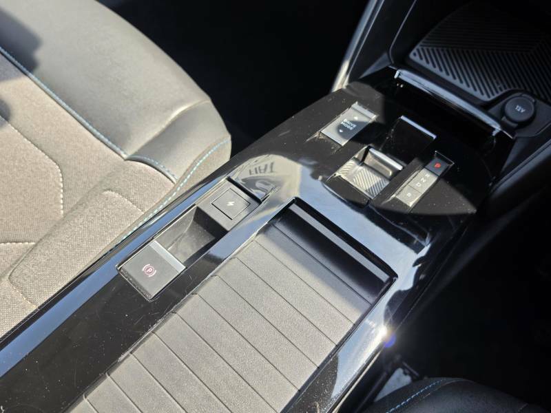 Citroen e-C4 50Kwh Shine Plus Blue #10