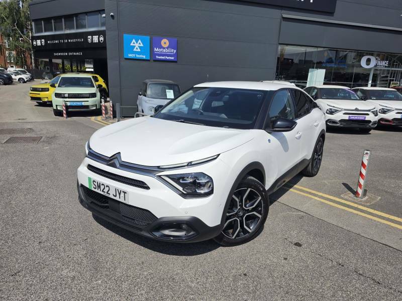 Citroen e-C4 100Kw Shine 50Kwh White #2