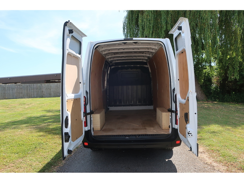 Renault Master 2.3 Dci 35 Start Panel Van Fwd L HV74YXY White #6