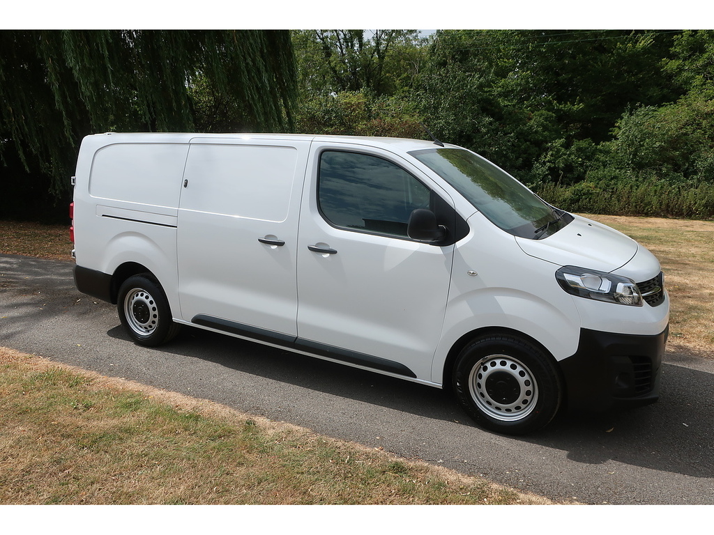 Vauxhall Vivaro 1.5 Turbo D 2900 Dynamic Panel Van 6Dr Manu White #3