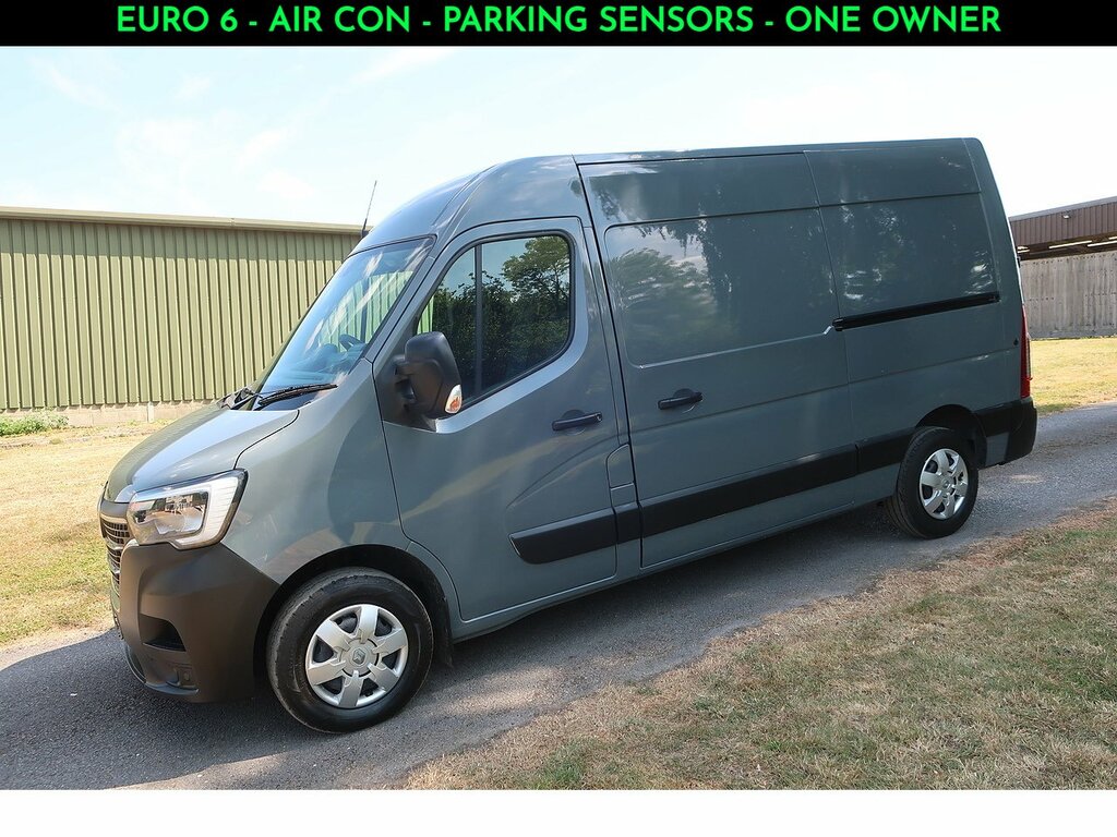 Renault Master 2.3 Dci Energy 35 Business Panel Van M Grey