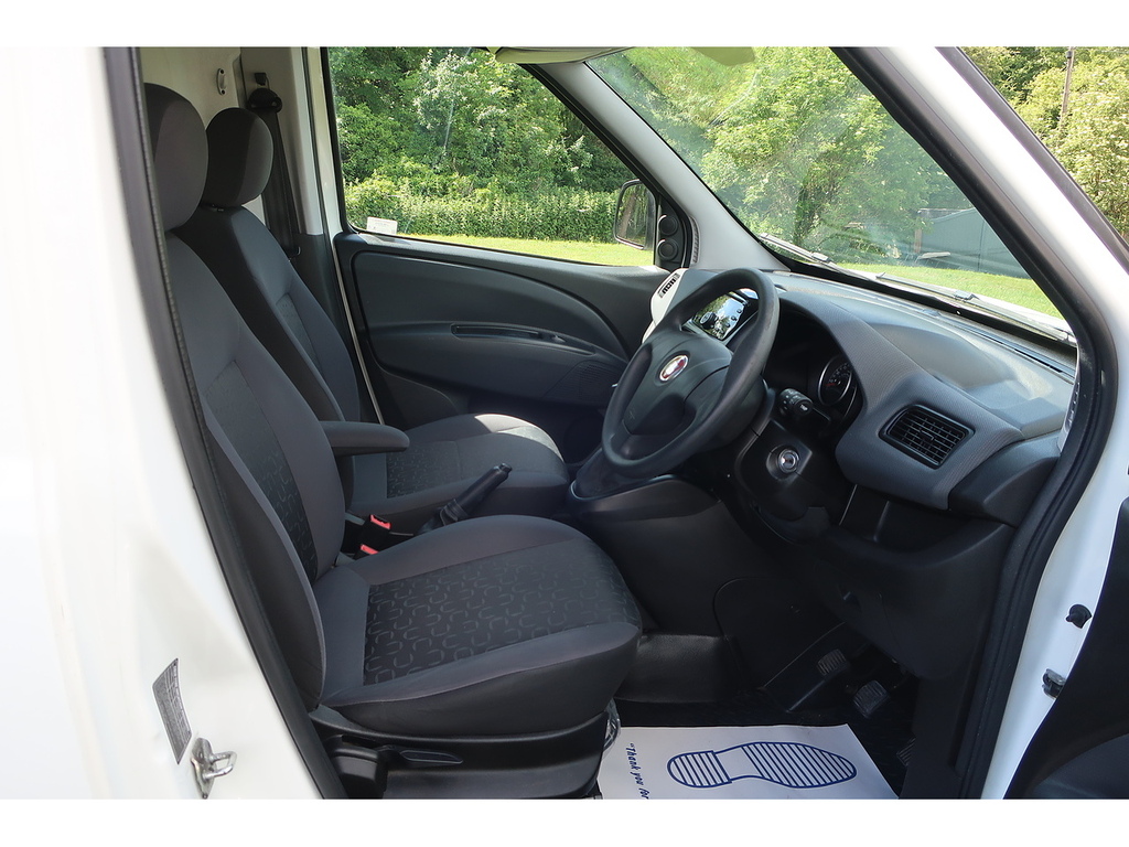 Fiat Doblo 1.4 16V Sx Panel Van L1 H1 169 White #4