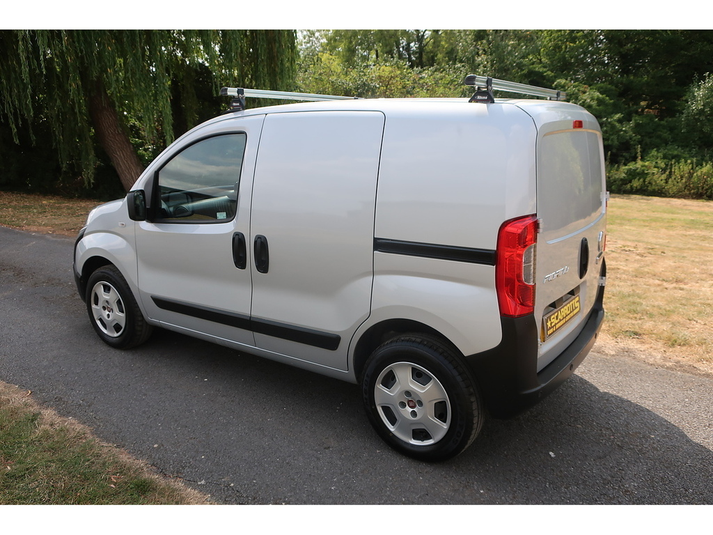 Fiat Fiorino 1.3 Multijetii Tecnico Car Derived Van Silver #4