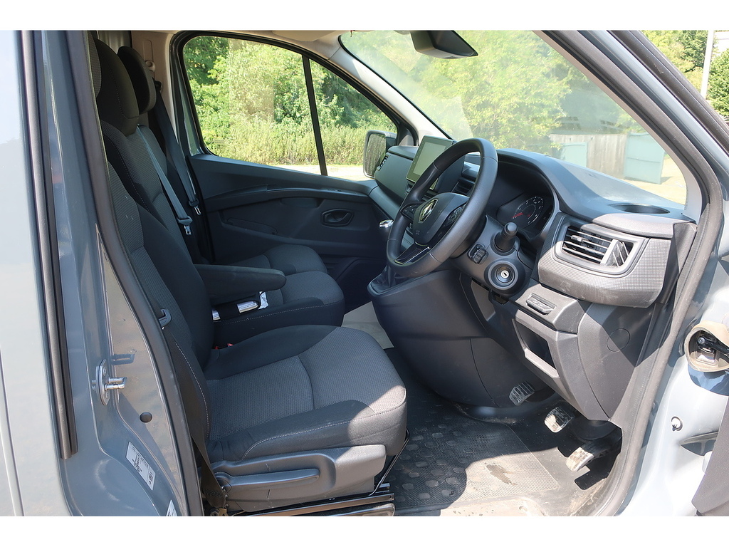 Renault Trafic 2.0 Dci Blue Sl28 Business Panel Van M Grey #6