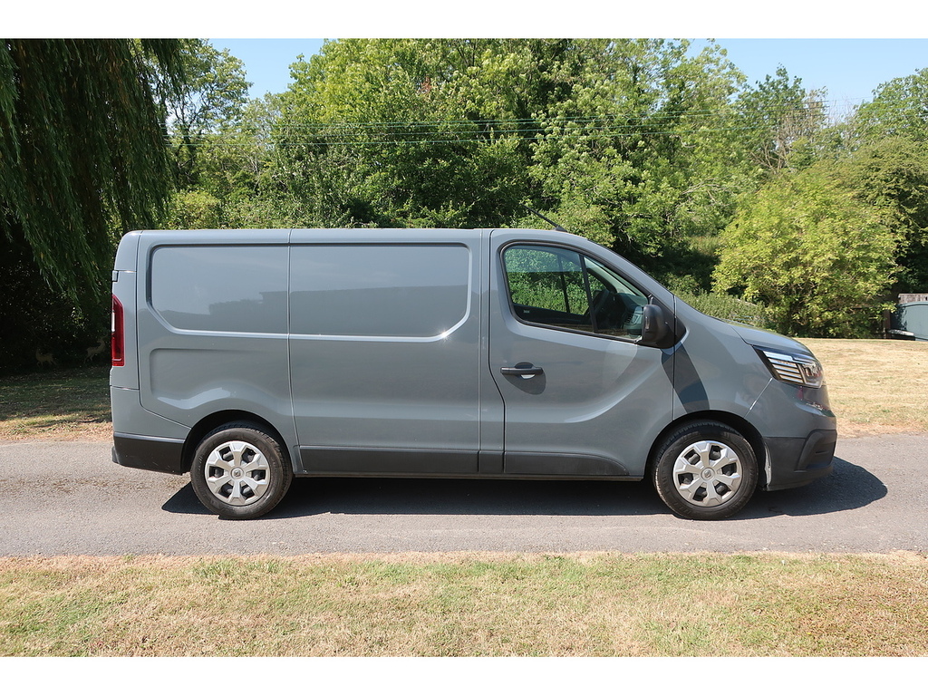 Renault Trafic 2.0 Dci Blue Sl28 Business Panel Van M Grey #5