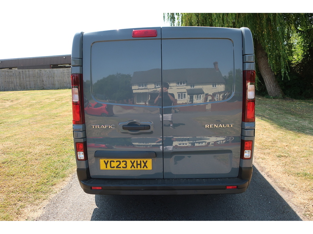 Renault Trafic 2.0 Dci Blue Sl28 Business Panel Van M Grey #3