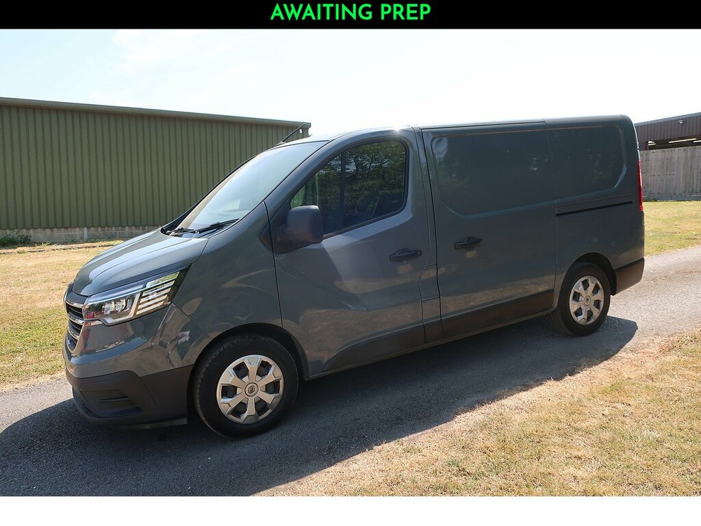 Renault Trafic 2.0 Dci Blue Sl28 Business Panel Van M Grey