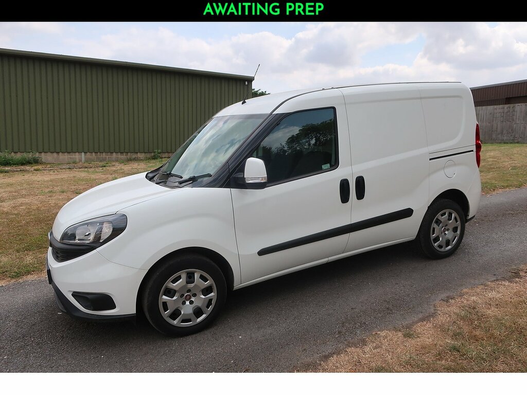 Fiat Doblo 1.3 Multijetii Tecnico Panel Van White